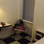 Hotel Cristall - Frankfurt City