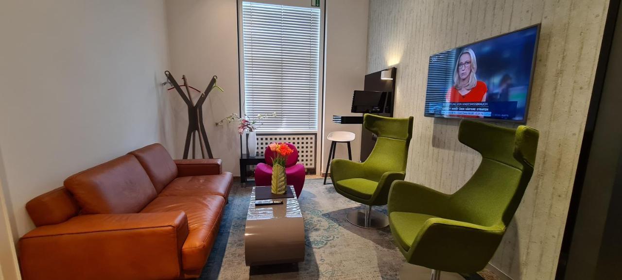 Hotel Cristall - Frankfurt Frankfurt am Main