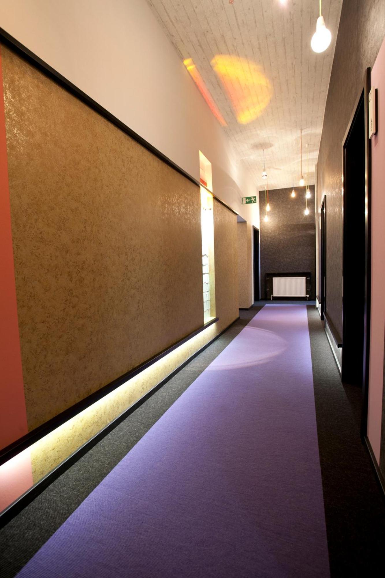 Hotel Cristall - Frankfurt Frankfurt am Main